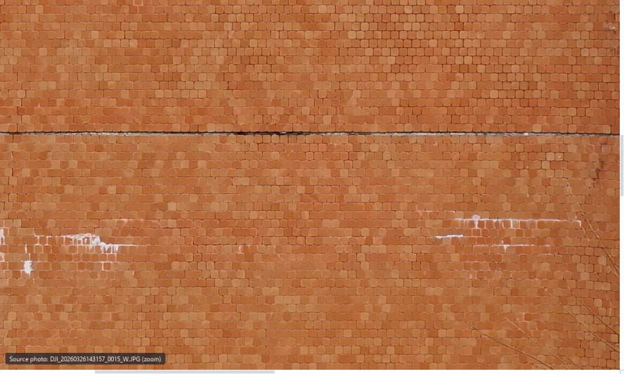 Zoomed orthomosaic compared with the source photo overlay