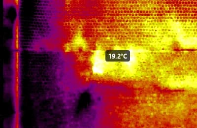 CRITIR のビューワーで、マウスを置いた位置の温度が表示されている様子